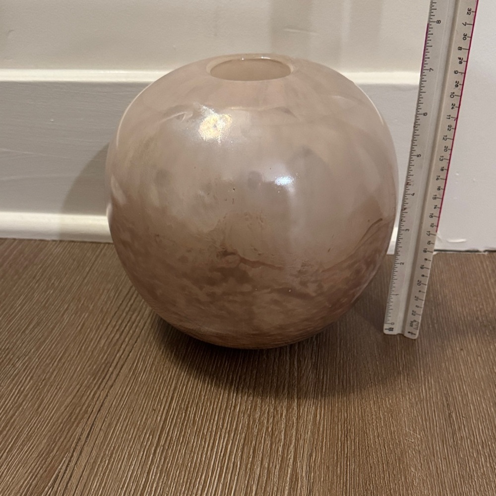 Anthropologie Round 7” Iridescent Orb Vase in Mauve
